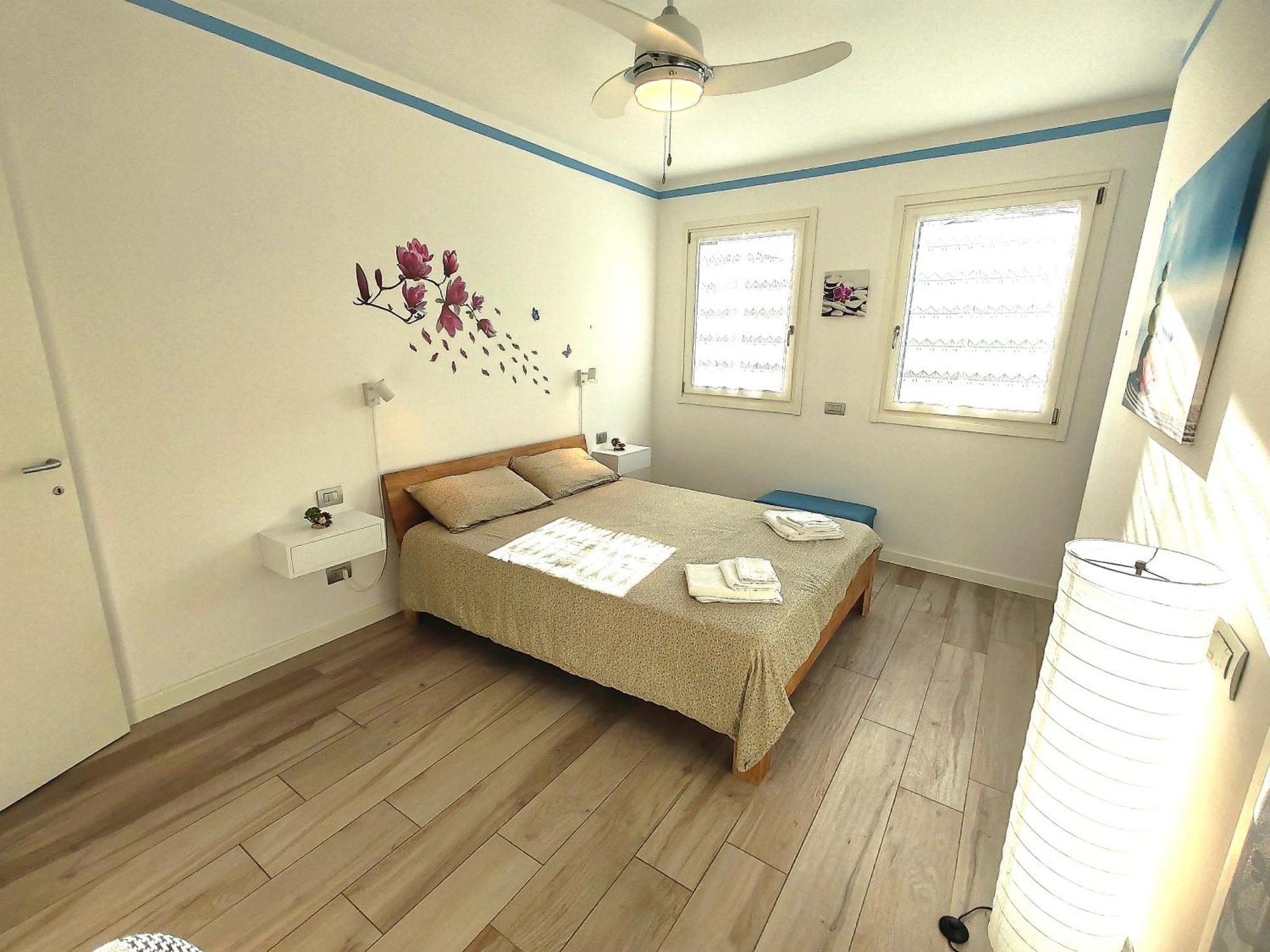 Butterfly Apt In Suna With Garage แวร์บาเนีย ภายนอก รูปภาพ
