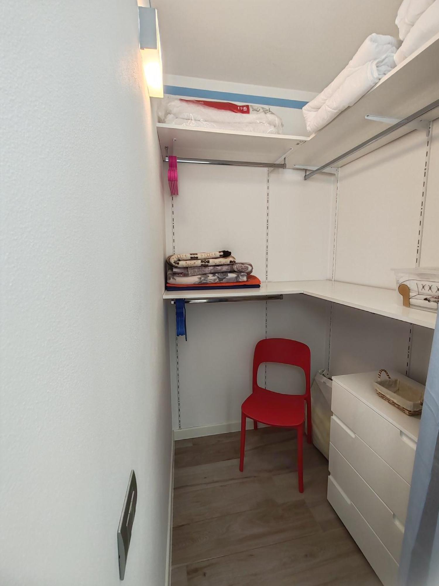 Butterfly Apt In Suna With Garage แวร์บาเนีย ภายนอก รูปภาพ